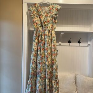 Chic Floral Print Maxi Dress
